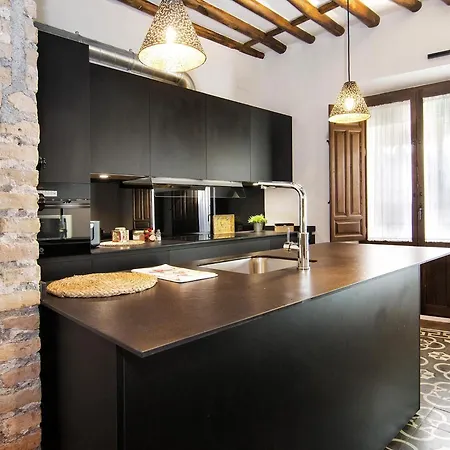 Santa Paula Cozy & Elegant In The Heart Of 아파트 *