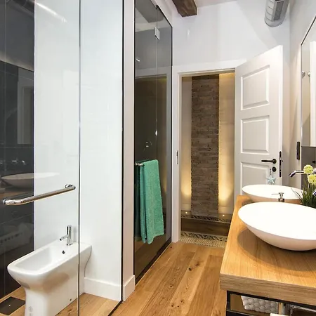 Santa Paula Cozy & Elegant In The Heart Of Granada